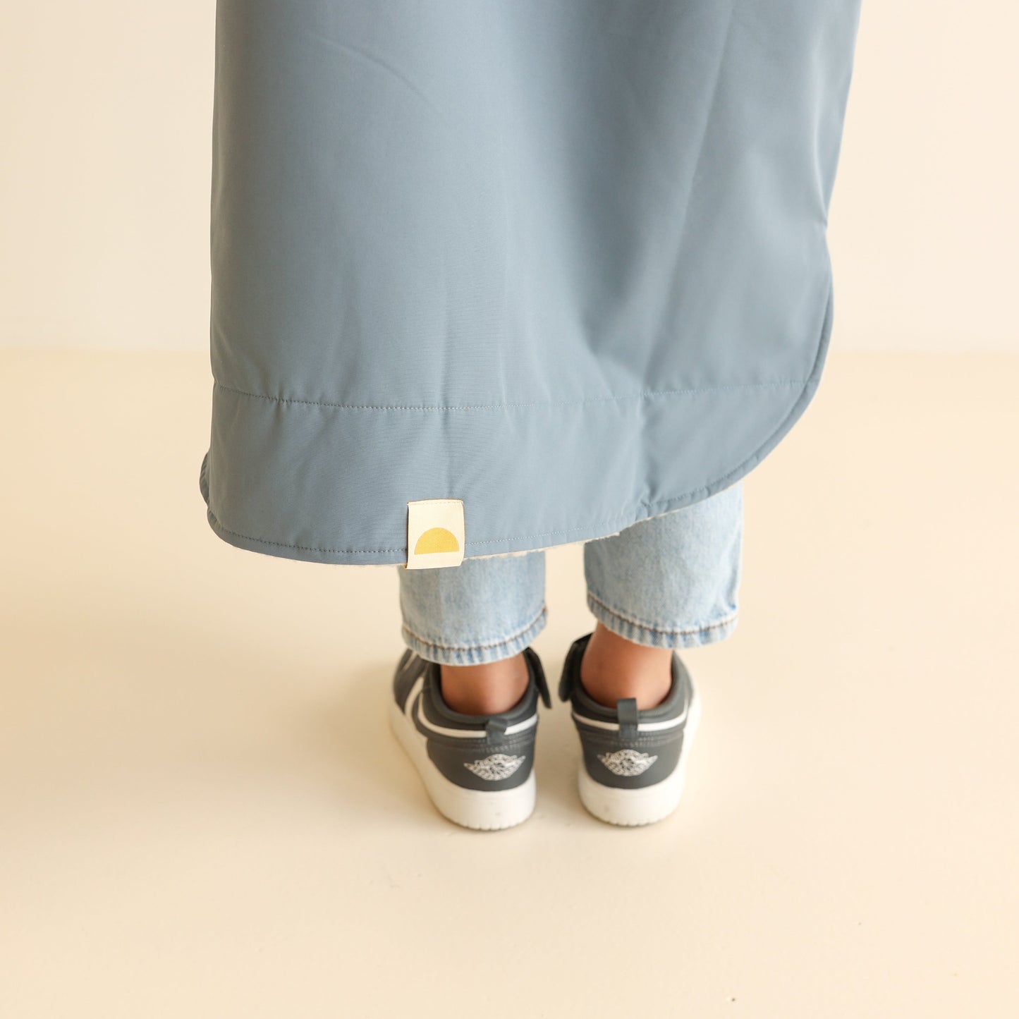 KIDS CRUMPET COAT | WEATHERPROOF CHANGING ROBE - BUBBLEGUM