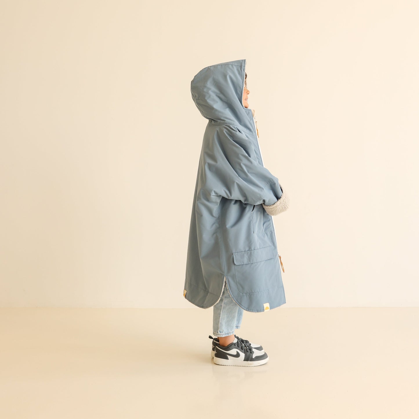 KIDS CRUMPET COAT | WEATHERPROOF CHANGING ROBE - BUBBLEGUM