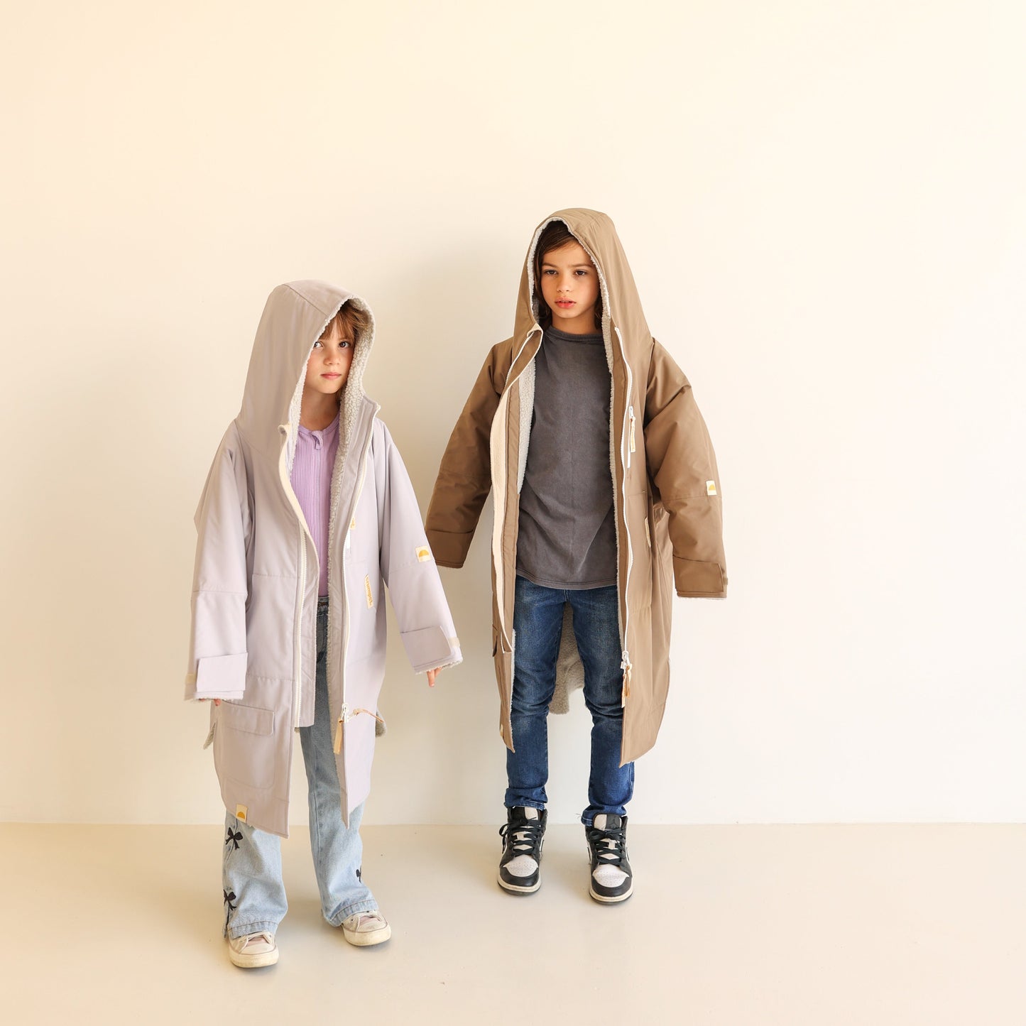 KIDS CRUMPET COAT | WEATHERPROOF CHANGING ROBE - MOCHA