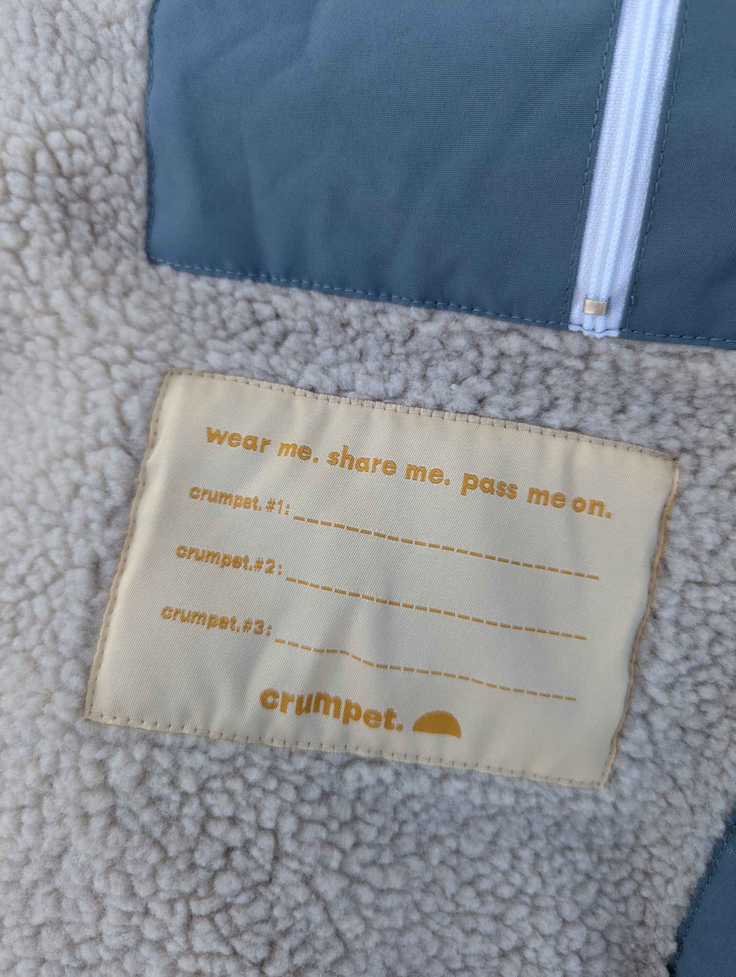BUBBLEGUM | CRUMPET COAT